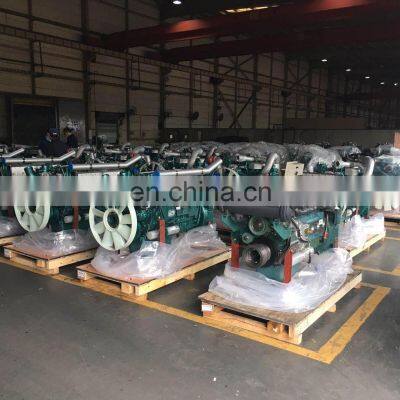 Water Cooled 6 Cylinder D12 D12.42 350HP - 410HP Sinotruk Marine Engine photo-2