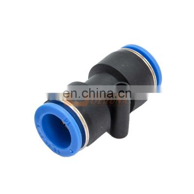 Sinotruk Howo T5G T7H TX Sitrak C5H C7H Truck Spare Parts  6 Push-In Connector