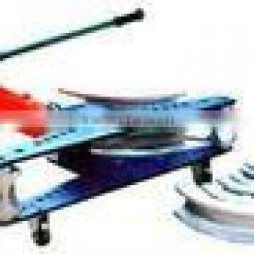 Manual hydraulic tube bender