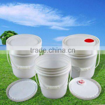 9 Various Plastic buckets