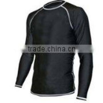 Customized design rash guard manufacturer