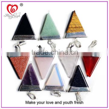 Natural Quartz Different Kinds Crystal Point Pendant for Necklace Natural Crystal Stone Pendant Design Mixed Triangle Stone