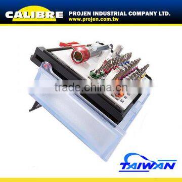 CALIBRE 1/4"Dr 32pc Color Socket and Bit Hand Tool Set