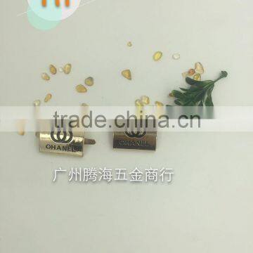 Light Gold Rectangle Custom Metal Logo Labels for Handbags photo-2