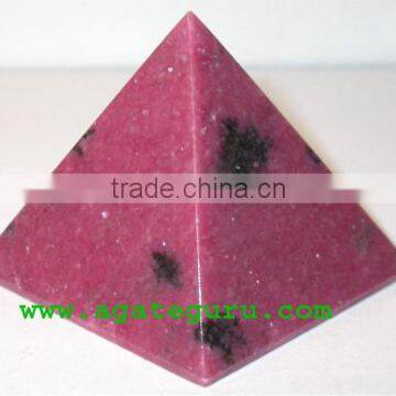 Rhodonite Big Pyramids : Wholesale Pyramids Khambhat Supplier