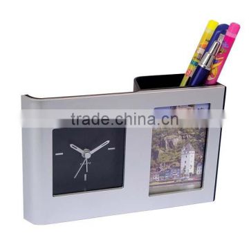 Decorative table clock with pen holder 2016