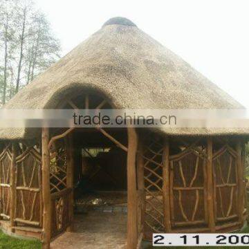 anti-UV high quality vocation synthetic thatch roof made in china