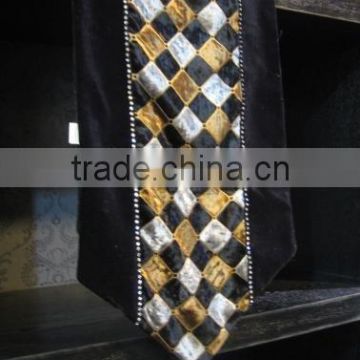 Fashion table runner