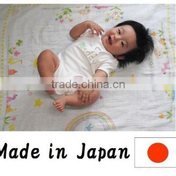 Japan High quality Baby Gauze Bath Towel Make Friends 90cm x 90cm Wholesale