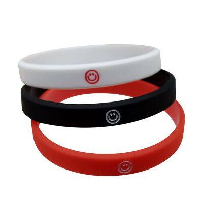 Wholesale Customised Couple Debossed Ink Filled Silicone Bracelet Waterproof Durable Big Elasticity Valentine's Day Wristband
