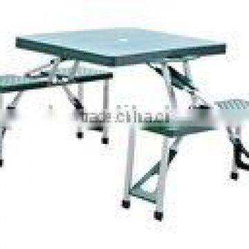 Portable folding table--green