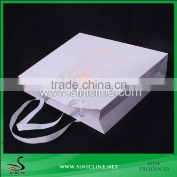 Sinicline High Quality Paper Bag With Gold Foiled Stamped photo-3