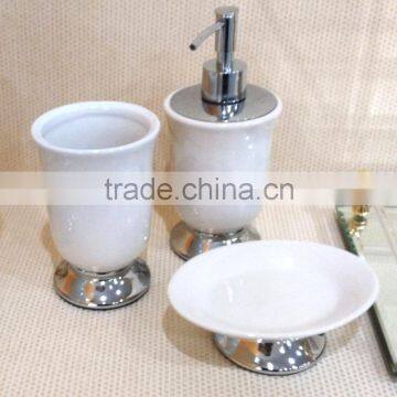 European style elegent white ceramic bathroom accessories set