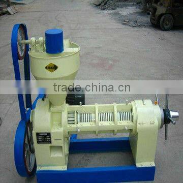 coconut oil presser/screw oil expeller