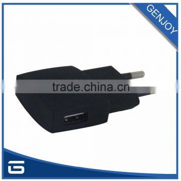 Universal Travel Charger Simple Design Made in China photo-2