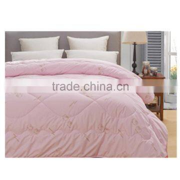 All Size Polyester Comforter Handmade White Air Conditioning Quilts -pink