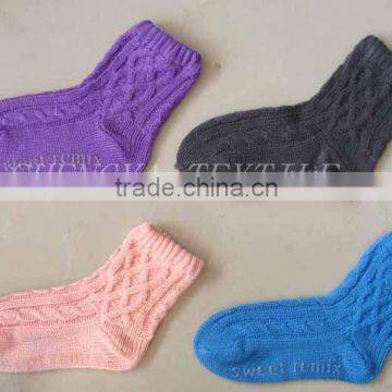 100% cotton wholesale handmade crocheted socks