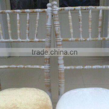 White Wash Color Wooden Camelot Chair For Wedding