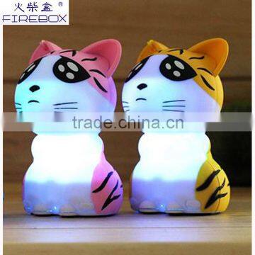 Mini portable flashing LED light cat shape wireless bluetooth gifts speaker