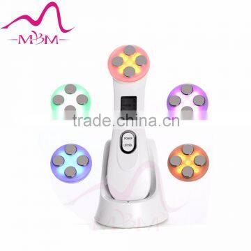 Zhengzhou Gree Well New Photon Rejuvenation 3 Color LED Light Therapy 3 MHz Ultrasonic Skin Care Facial Therapy For Girl