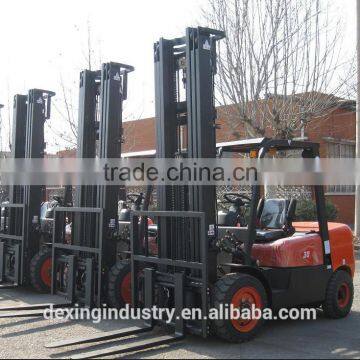 IC Pneumatic Tire Forklifts for Sale with ISUZU Engine