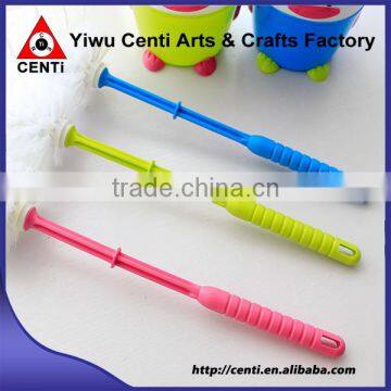 Hot Sale Cartoon Penguin Plastic Toilet Brush and Holder Cleaning Brush photo-2