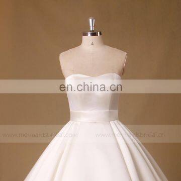 Luxurious New Ball Gown Wedding Dress Bridal 2017 photo-2