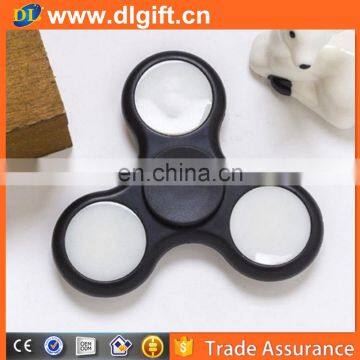 2017 hot sale hand spinner toys, LED fingertip spinner gyroscope with LED Bluetooth Speaker