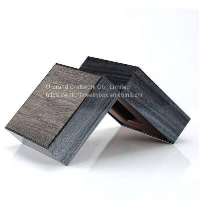 High-grade Wooden Watch Box Solid Wood Flip Packaging Box Jewelry Storage Spot Gift Box. photo-3