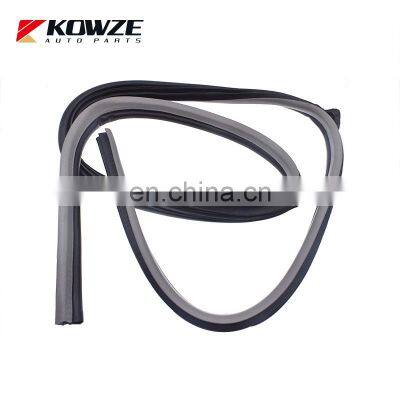 Door Opening Weatherstrip For Mitsubishi Pajero 5725A002HA 5725A002YA