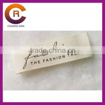 Black logo printed customize made white cheap woven china clothing labels