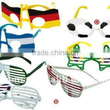 Football fan Toy Glasses!Football Fan Cheer!Newfangled Glasses 223267