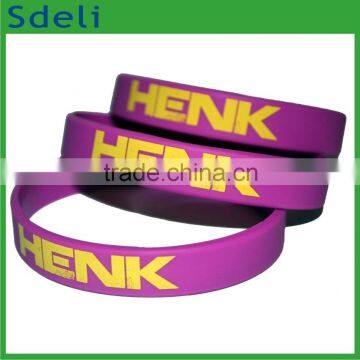 free sample cheap custom wristband silicone bracelet