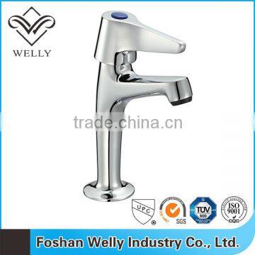 2016 Luxury Bathroom Design Single Handle Water Basin Tall Mixer Tap