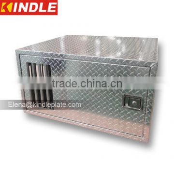 Heavy Duty Inside View Of Single Door Aluminum Dog Box