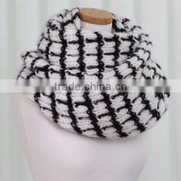 2015 New Winter Jacquard Knitting Neck Scarf