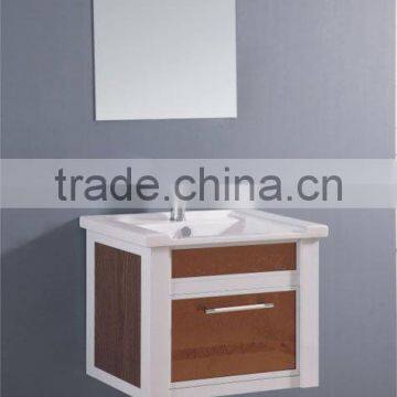 aluminue cupboard