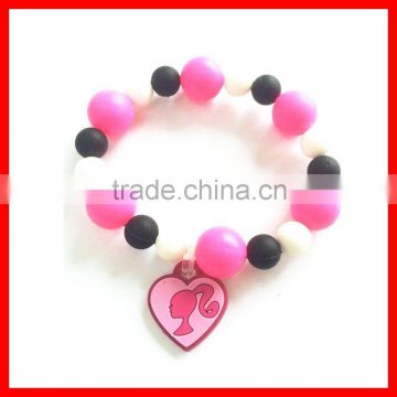 Lastest silicone bracelet fashionable silicone wristband