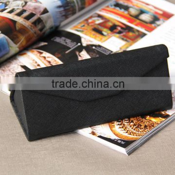 Triangle Fashion Folding Sunglasses Box,Colorful Folding Glasses Case                        
                                                Quality Choice