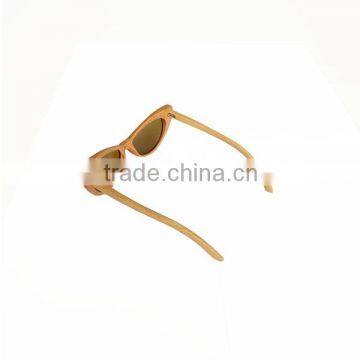 Eco-friendly Beech Wood Sunglasses photo-6