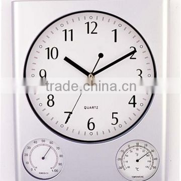 Outdoor waterproof clock