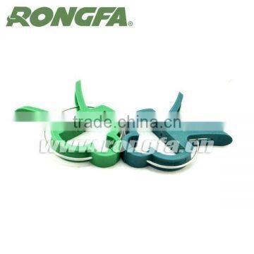 Plastic Spring Clips For Flower & Vegetable Support photo-4