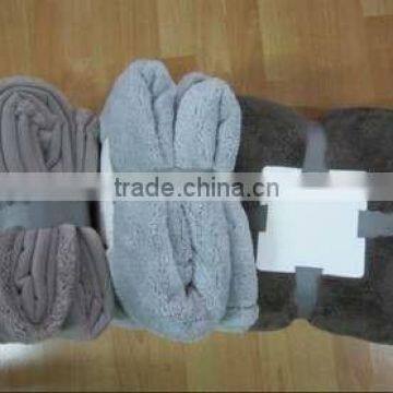 2012 Tip Plush Composite Blankets 31145-2