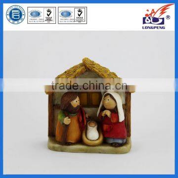 Wholesale resin holy family with stable for religious decoration