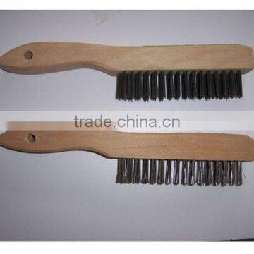 Hand wire brush for cleaning