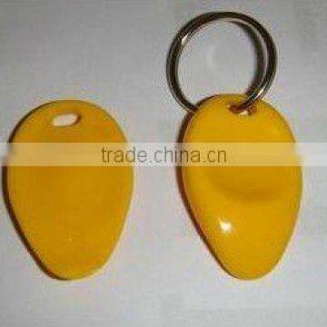 2011 saleable blank keychain Plastic yellow Lottery scraper