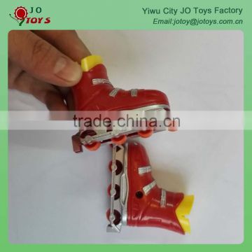 Finger Ice Skateboard Shoe For Plastic Ball Capsule