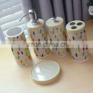 2016 traditional and classic hand painted luxury hotel bathroom accessory set