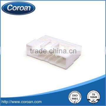 Professional Supply female plug housing waterproof auto electrical terminal wire connector MG641089