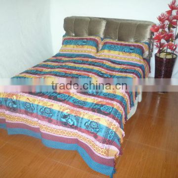 new designs /Multi-color thread blanket with pillowcase